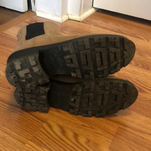 Ankle boots - Picture 2 of 9